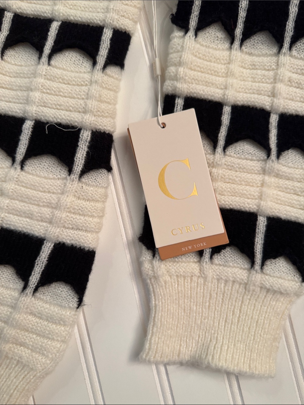 NWT Cyrus Chunky Textured Windowpane Crewneck Sweater XL Cream Black - Picture 2 of 9
